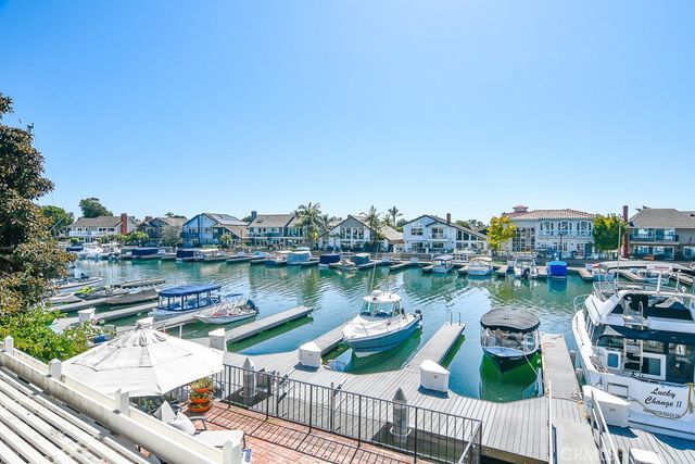 3532 Windspun Drive, Huntington Beach, CA 92649