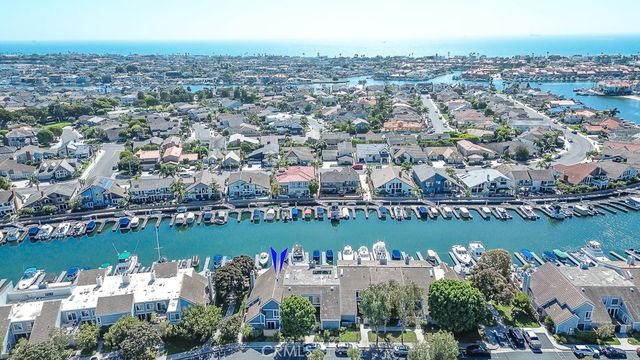 3532 Windspun Drive, Huntington Beach, CA 92649