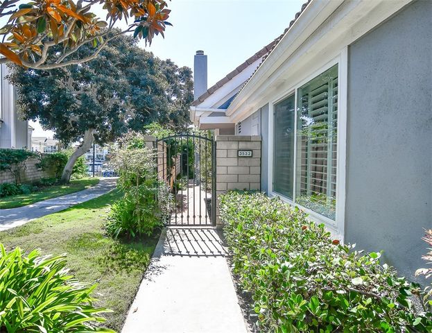 3532 Windspun Drive, Huntington Beach, CA 92649