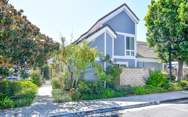 3532 Windspun Drive, Huntington Beach, CA 92649