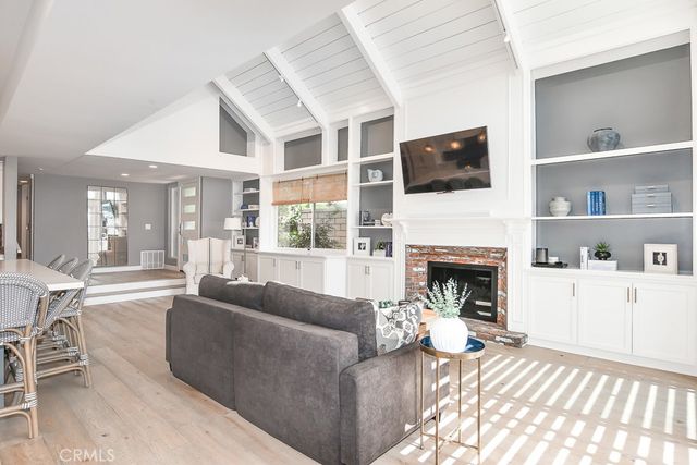 3532 Windspun Drive, Huntington Beach, CA 92649