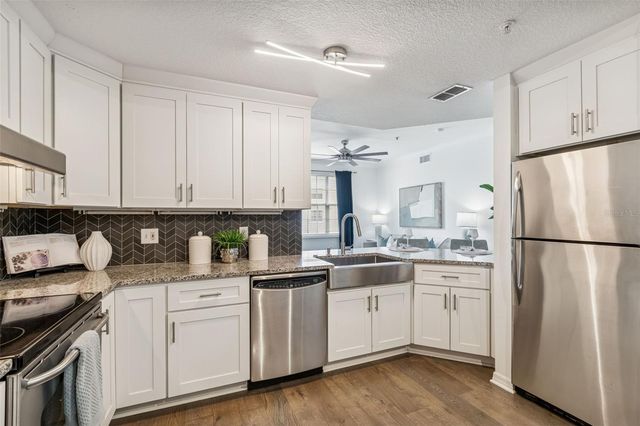 501 KNIGHTS RUN AVENUE 2206, Tampa, FL 33602