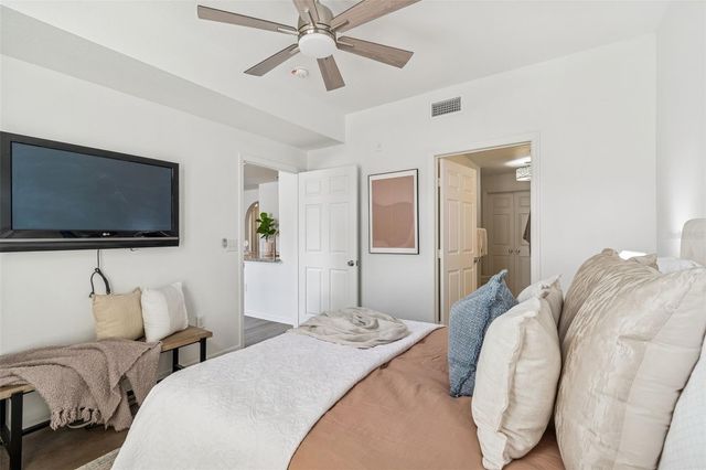 501 KNIGHTS RUN AVENUE 2206, Tampa, FL 33602