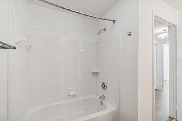 501 KNIGHTS RUN AVENUE 2206, Tampa, FL 33602