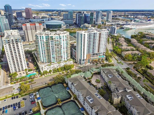 501 KNIGHTS RUN AVENUE 2206, Tampa, FL 33602