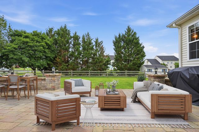 57 EATON PL, Bear, DE 19701