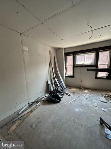 2038 W SPENCER AVE, Philadelphia, PA 19138