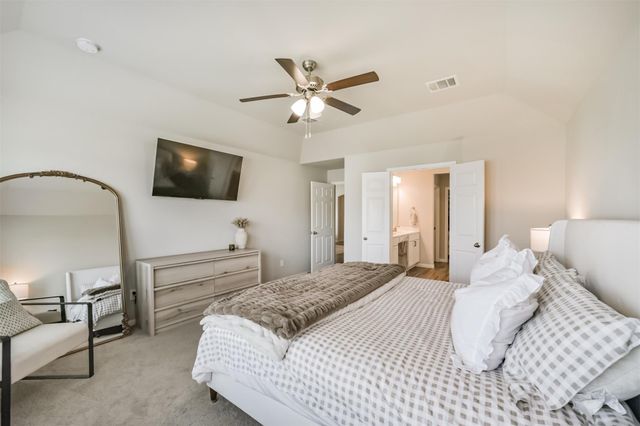 4124 E Bayou Maison, Dickinson, TX 77539
