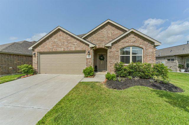 4124 E Bayou Maison, Dickinson, TX 77539