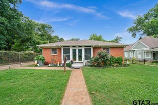 1009 N Link St, Palestine, TX 75801