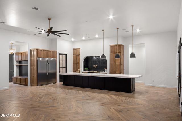 2416 Tierra Murcia Drive, El Paso, TX 79938