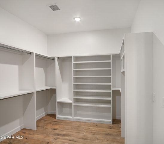 2416 Tierra Murcia Drive, El Paso, TX 79938