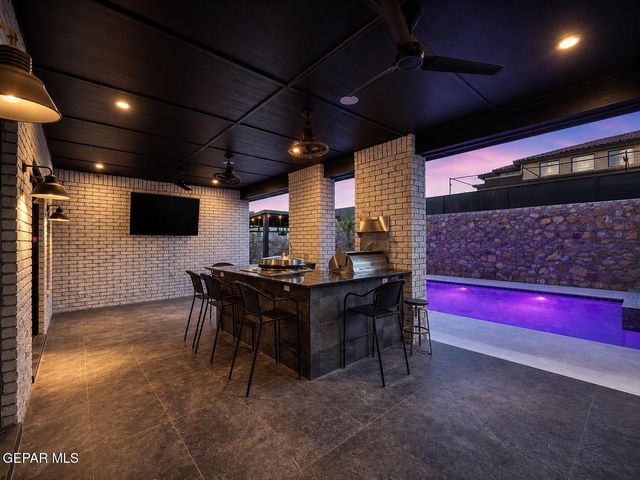 2416 Tierra Murcia Drive, El Paso, TX 79938