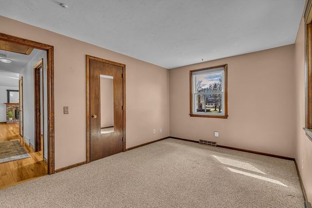 50 Harlow Rd, Rockland, MA 02370