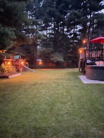 50 Harlow Rd, Rockland, MA 02370