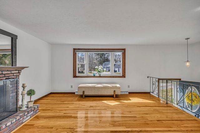 50 Harlow Rd, Rockland, MA 02370