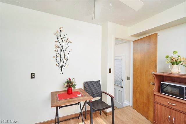 507 E Ford Avenue, Barberton, OH 44203