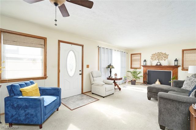 507 E Ford Avenue, Barberton, OH 44203