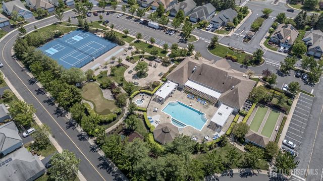 70 Vineyard Court, Monroe, NJ 08831