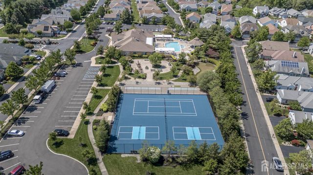 70 Vineyard Court, Monroe, NJ 08831