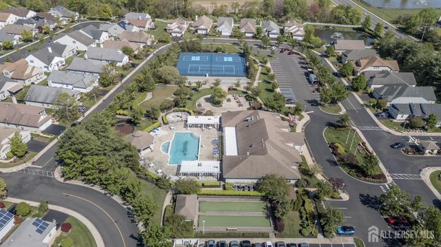 70 Vineyard Court, Monroe, NJ 08831