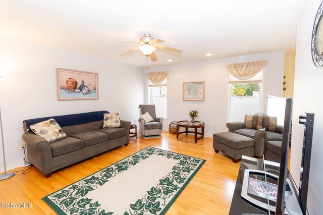 47 Native Dancer Lane, Stillwater, NY 12866