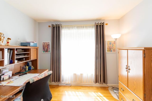 47 Native Dancer Lane, Stillwater, NY 12866