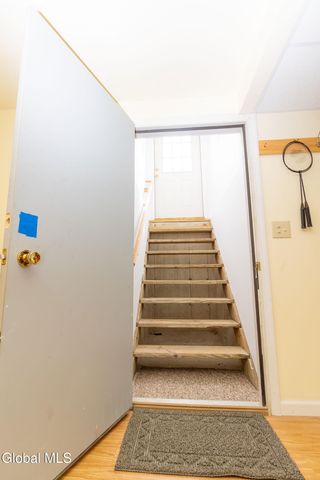 47 Native Dancer Lane, Stillwater, NY 12866