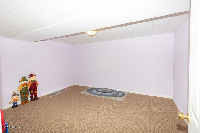 47 Native Dancer Lane, Stillwater, NY 12866