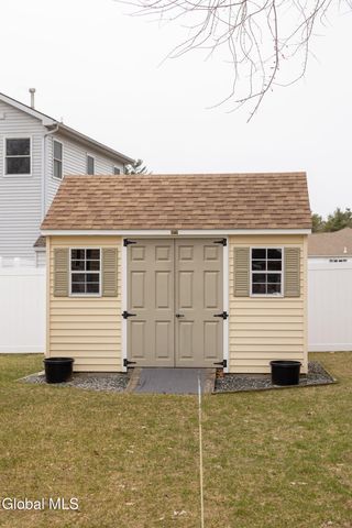 47 Native Dancer Lane, Stillwater, NY 12866