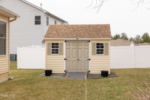 47 Native Dancer Lane, Stillwater, NY 12866