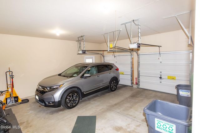 47 Native Dancer Lane, Stillwater, NY 12866