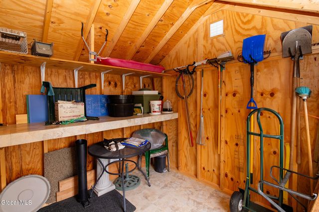 47 Native Dancer Lane, Stillwater, NY 12866