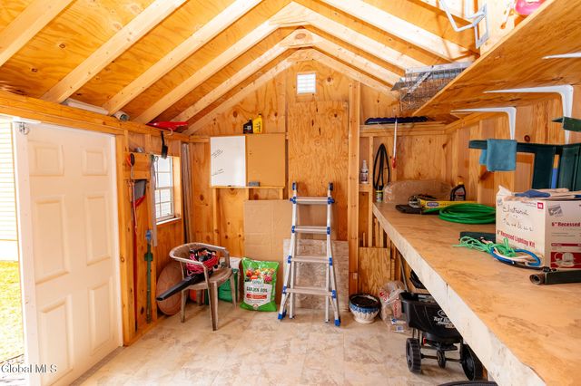 47 Native Dancer Lane, Stillwater, NY 12866