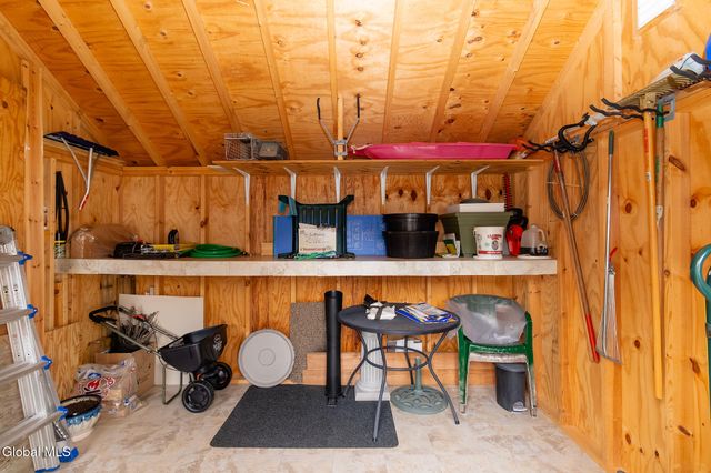 47 Native Dancer Lane, Stillwater, NY 12866