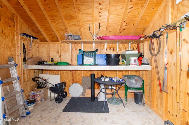 47 Native Dancer Lane, Stillwater, NY 12866