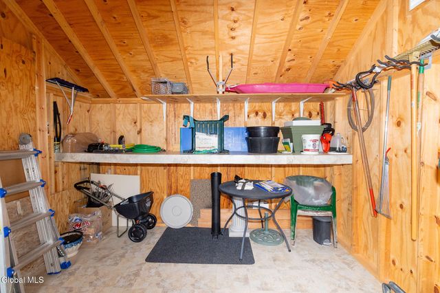 47 Native Dancer Lane, Stillwater, NY 12866