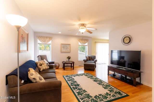 47 Native Dancer Lane, Stillwater, NY 12866