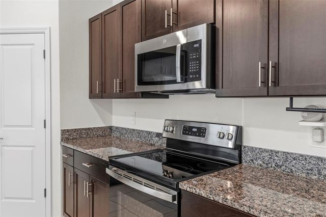 4316 FABULOUS FINCH LANE, Bartow, FL 33830