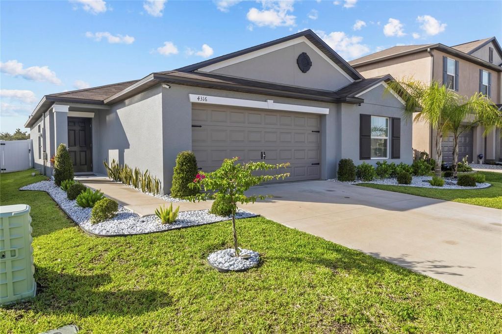 4316 FABULOUS FINCH LANE, Bartow, FL 33830