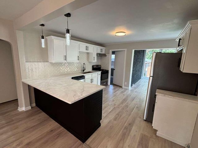 653 W Taft Street, Gary, IN 46404