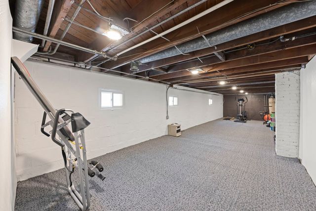 2145 Root Street, Crest Hill, IL 60403