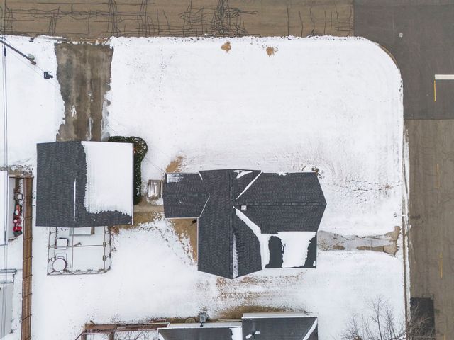 2145 Root Street, Crest Hill, IL 60403