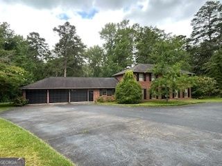 809 Lakewood Drive, Lagrange, GA 30240