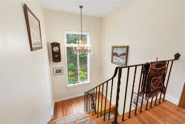 2055 Outlook Drive, Upper St Clair, PA 15241