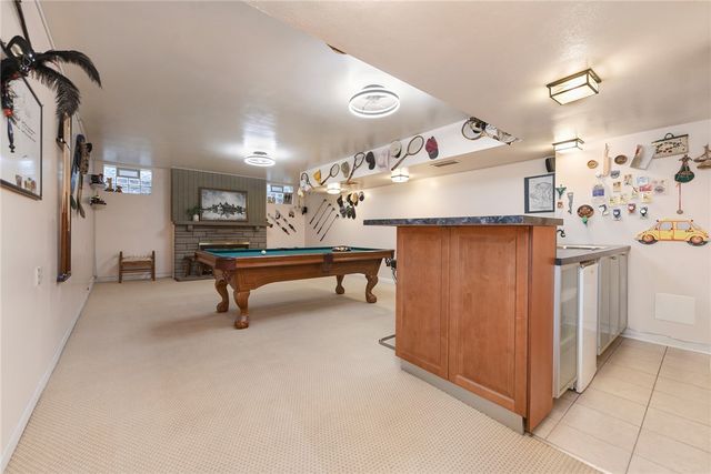 2055 Outlook Drive, Upper St Clair, PA 15241
