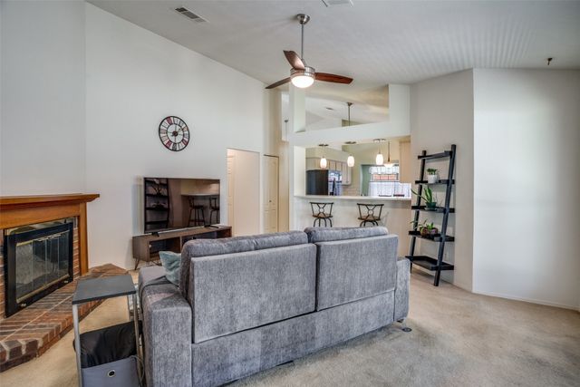 555 Gillespie Drive, Allen, TX 75002