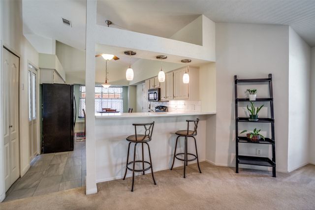 555 Gillespie Drive, Allen, TX 75002