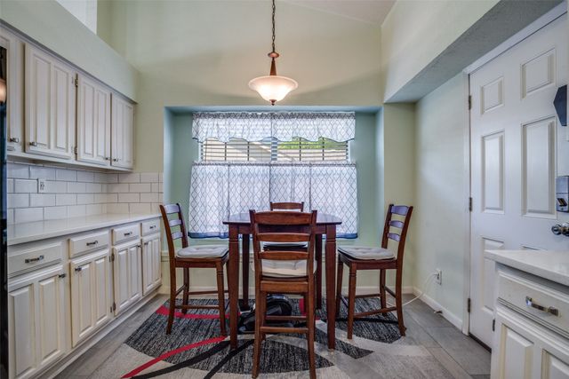 555 Gillespie Drive, Allen, TX 75002