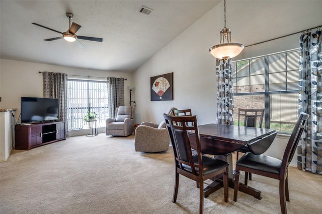 555 Gillespie Drive, Allen, TX 75002